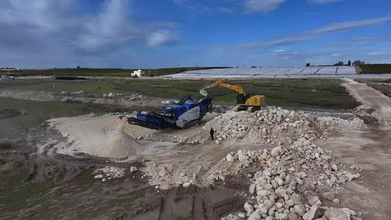 Adana'da Tarım OSB kuruluyor! 100 bin ton sebze üretim kapasitesiyle tarımsal üretimi artıracak