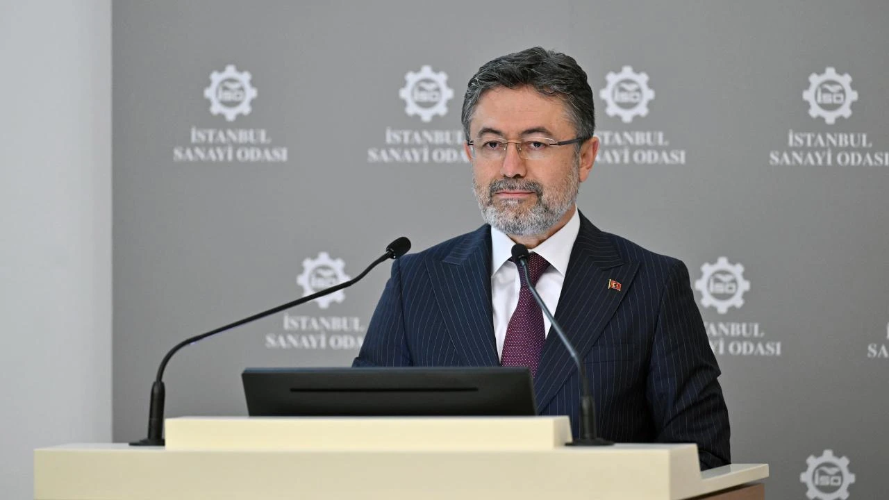 Bakan Yumaklı'dan sanayicilere 'sözleşmeli üretime destek' çağrısı