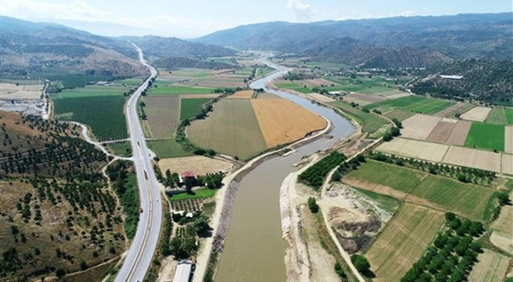 Çine Çayı Islahı Projesi ile 10 bin dekar tarım arazisi taşkınlardan korunacak
