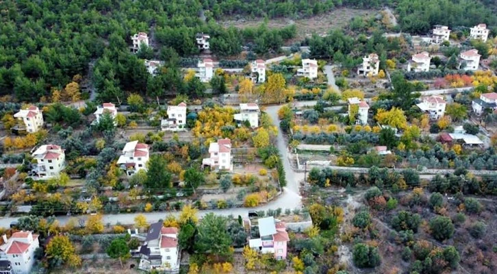 "Emekliler köyü" kurup doğal yaşama döndüler