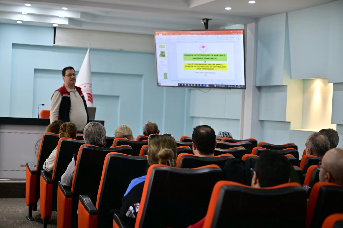 İzmir'de teknik personele yönelik kenevir ve salep üretimi eğitimi başladı