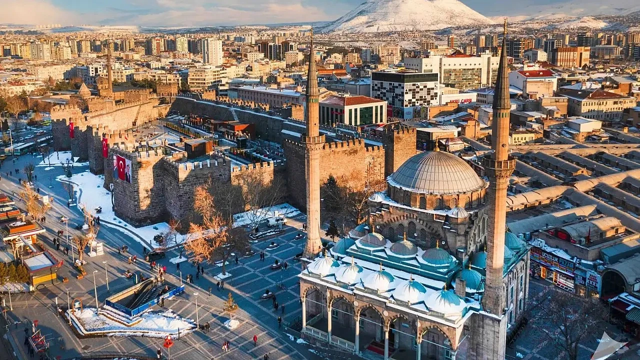 Kayseri, Türkiye'de lider oldu