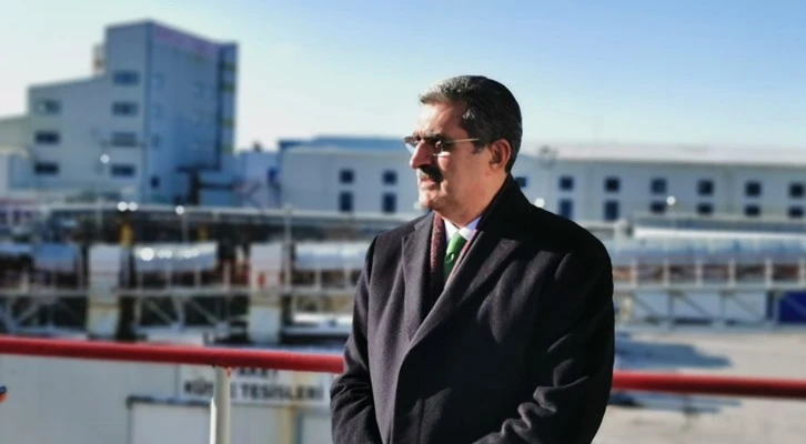 KONUK’TAN ÇAĞRI; SALGINI TARLADAN, AHIRDAN; SERADAN UZAK TUTALIM, GIDADA SIKINTI YAŞAMAYALIM