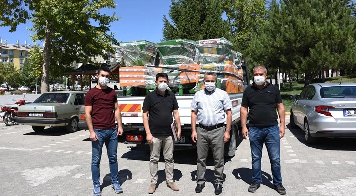 Konya Büyükşehir’den üzüm üreticisine destek