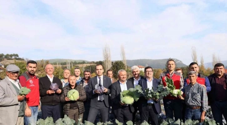 Muğla’da kışlık sebze üretimi projesinde hasat zamanı