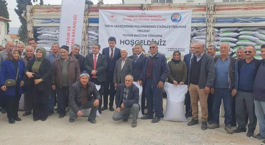 Mut’ta 25 bin ton tohumluk nohut dağıtıldı