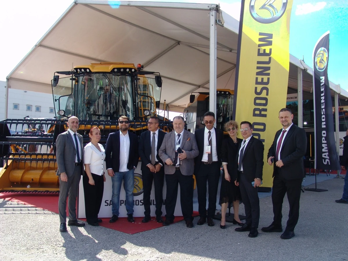 Sampo Rosenlew biçerdöverleri Tarım Fuarında Türk çiftçisiyle buluştu