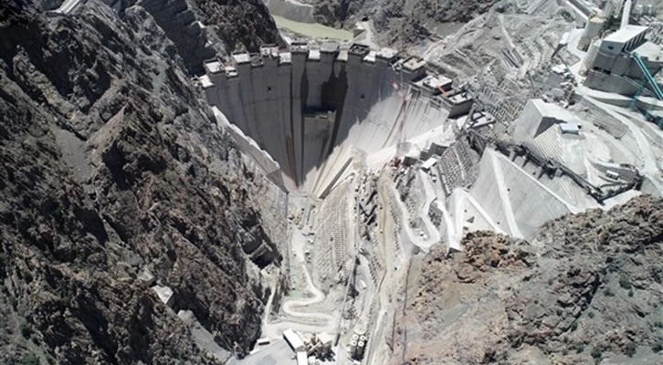 Yusufeli Barajı’nda bugün 3 milyon metreküp beton dökülmüş olacak