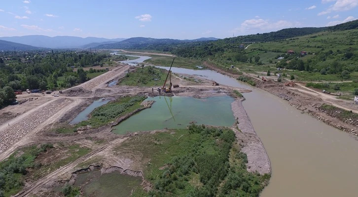 Zonguldak Filyod 5. Kısım İnşaatında ve Sivas Divriği Güresin Barajı'nda çalışmalar devam ediyor